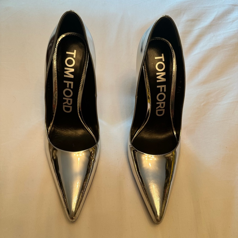 Tom Ford stiletto Mirrored/Silver leather heels. 37.5